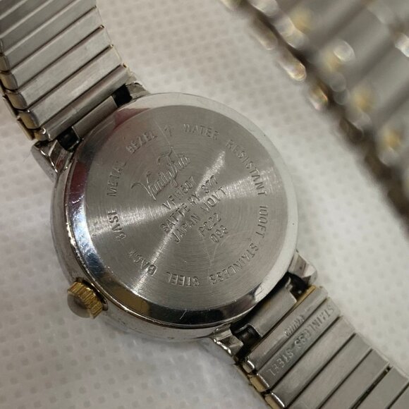 Vanity fair vintage women wrist watch date two tone 23mm quartz analog running - Picture 6 of 6